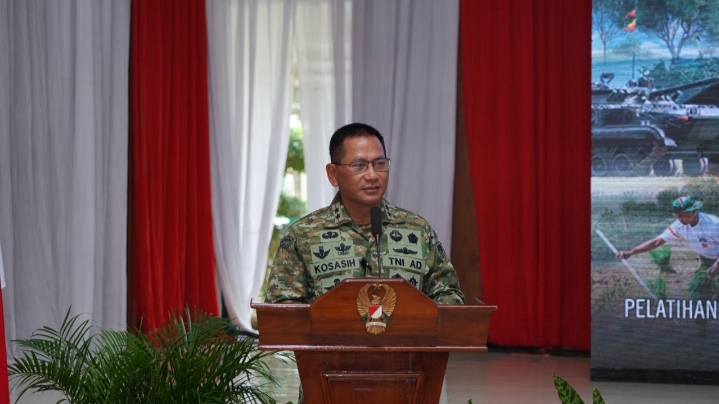 Bakti Sosial Manunggal TNI dan Rakyat di Gelar di Yonif 312/KH