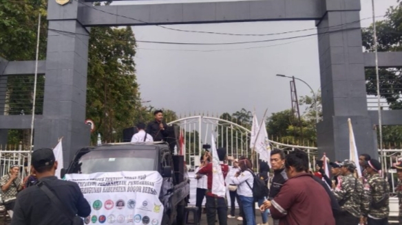 NGO Kabupaten Bogor Bersatu Suarakan Aspirasi Masyarakat Diterima Langsung Oleh Bupati, DPRD Dan Jajarannya